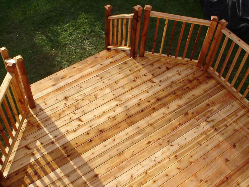 Discover The Pros And Cons Of Rough Cedar Decking