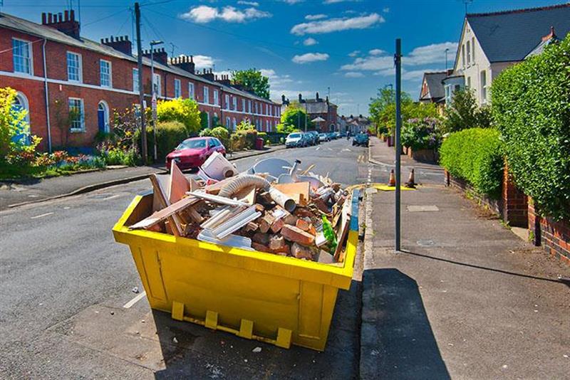 Why Hire a Skip to Deal with Your Waste