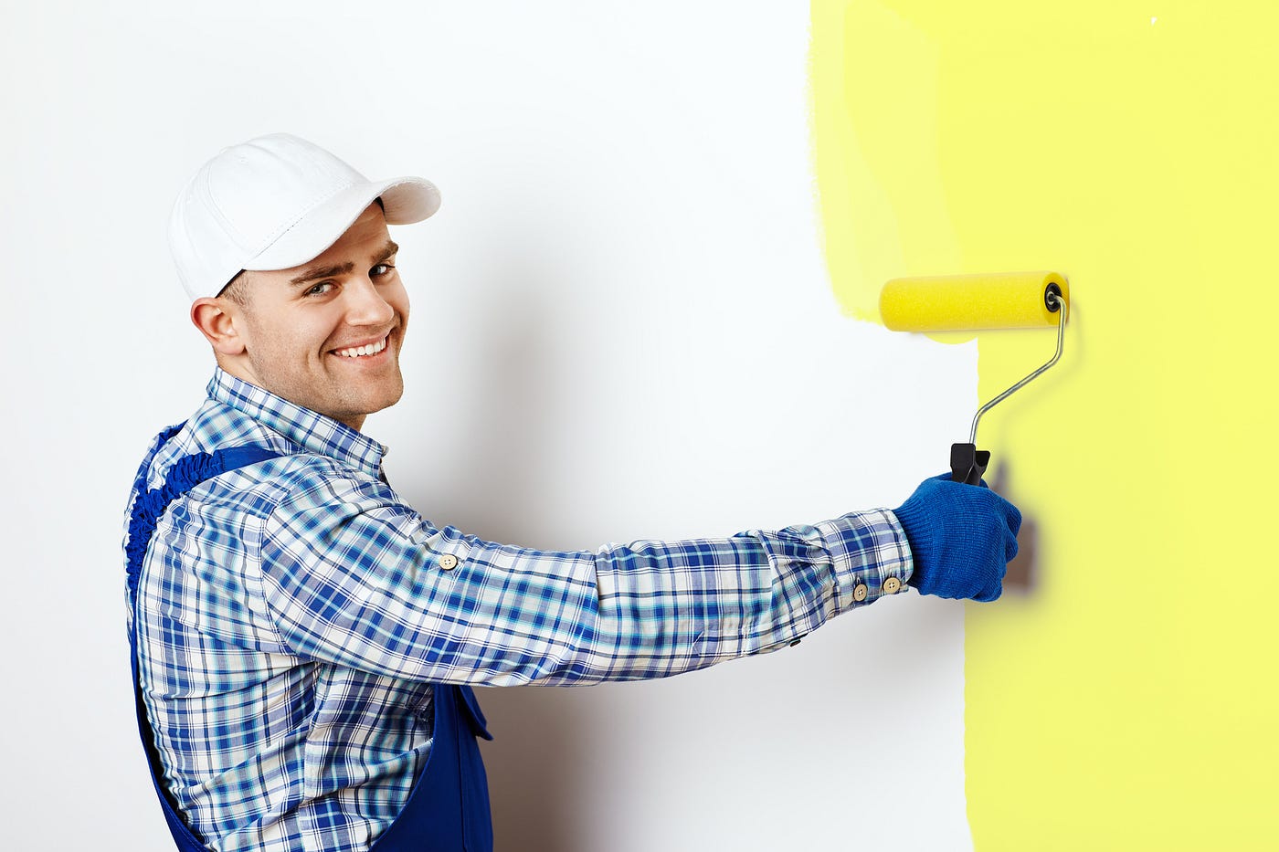 Spotlight on Safety: Essential Practices for DIY House Painters